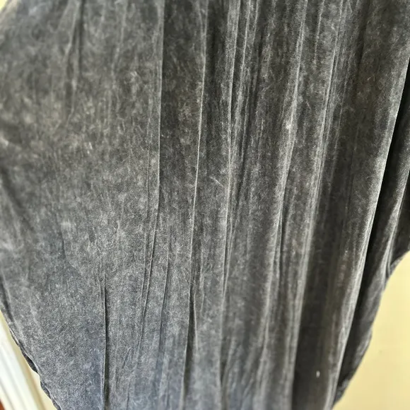 Annabelle charcoal gray V neck Maxi Dress with pockets size small