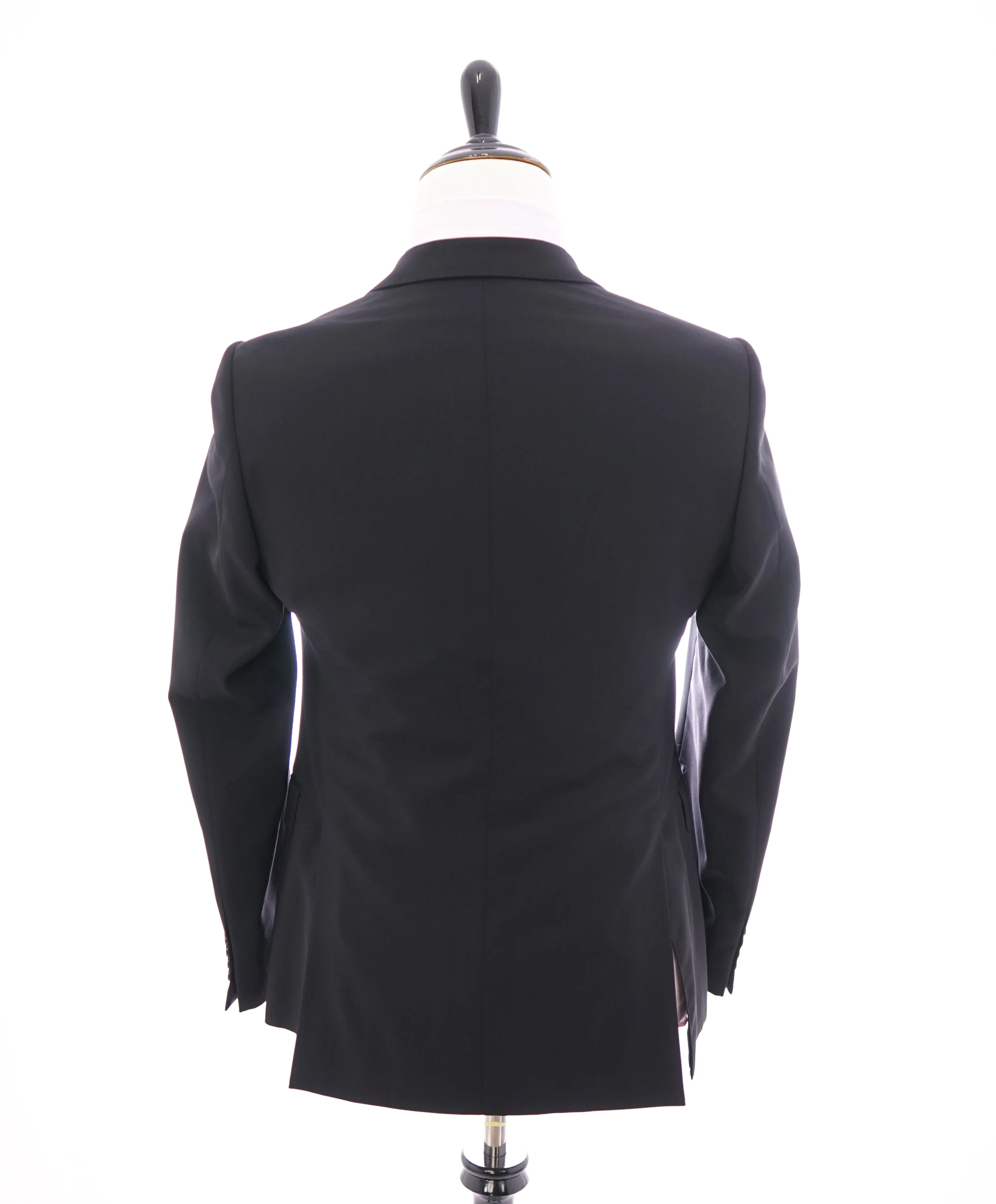 ARMANI COLLEZIONI - "M Line" Slim Modern Black Notch Lapel Suit - 40R