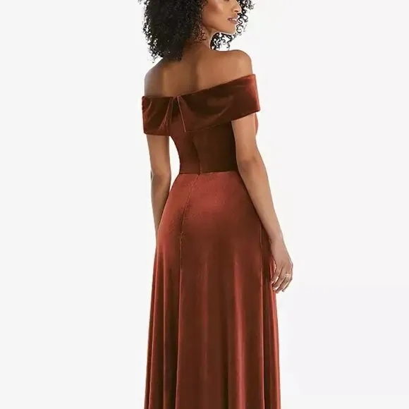 Draped Cuff Off-the-Shoulder Velvet Maxi Dress..1554..Auburn Moon..Size 16..NWT