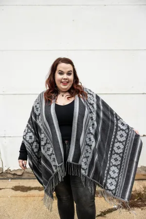 ember striped quatrefoil flower duster