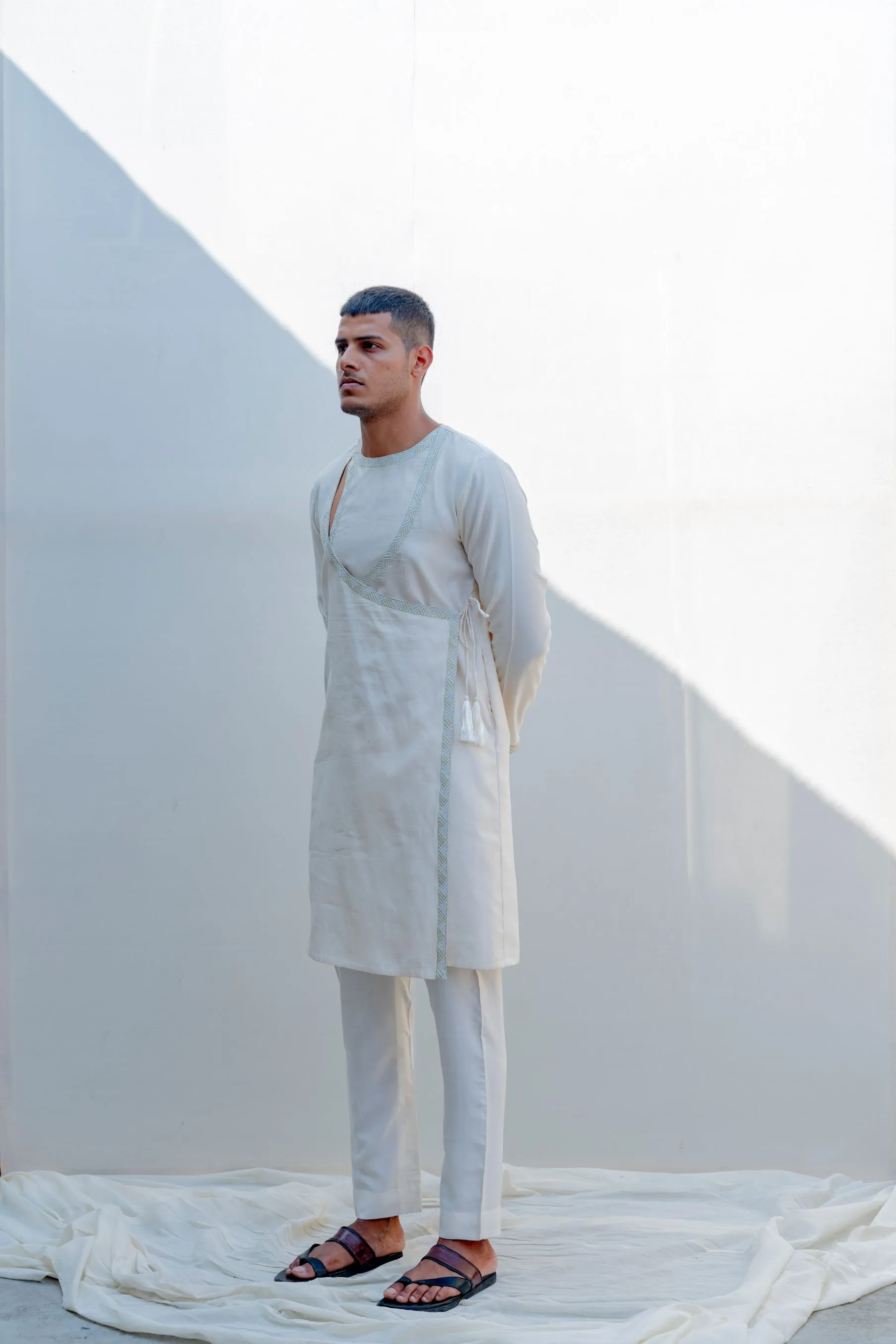 Mirjai - Off-White Embroidered Kurta Set