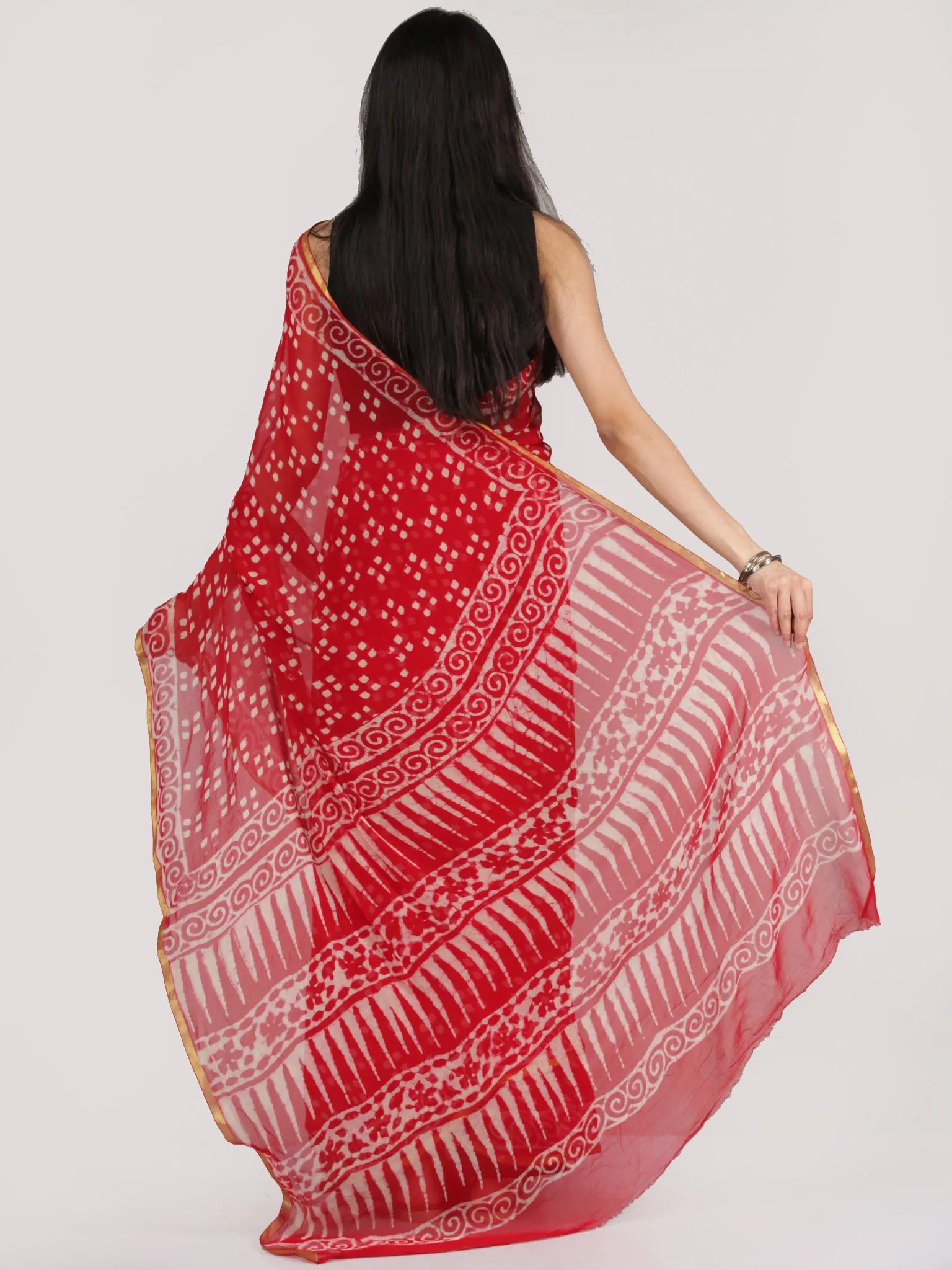 Red OffWhite Hand Block Printed Chiffon Saree With Zari Border - S031704704