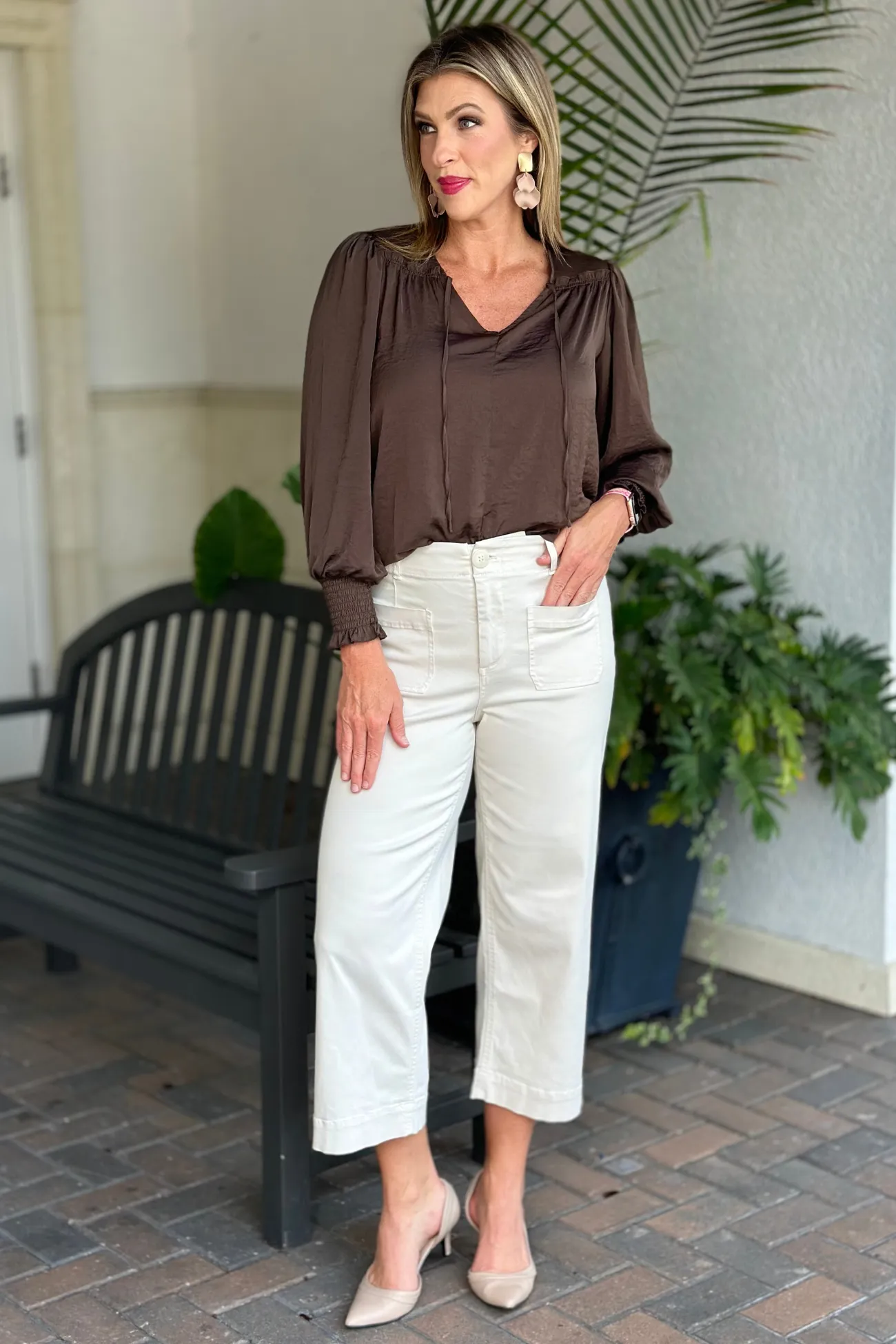 Renuar Saddleback Tencel Cropped Wide Leg Pant-Oyster