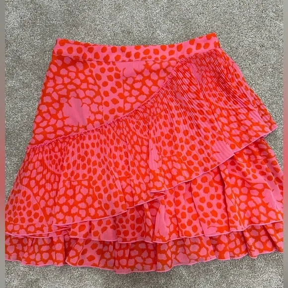 Ted Baker Pink and Orange Floral Tiered Mini Skirt - EUC - size 6