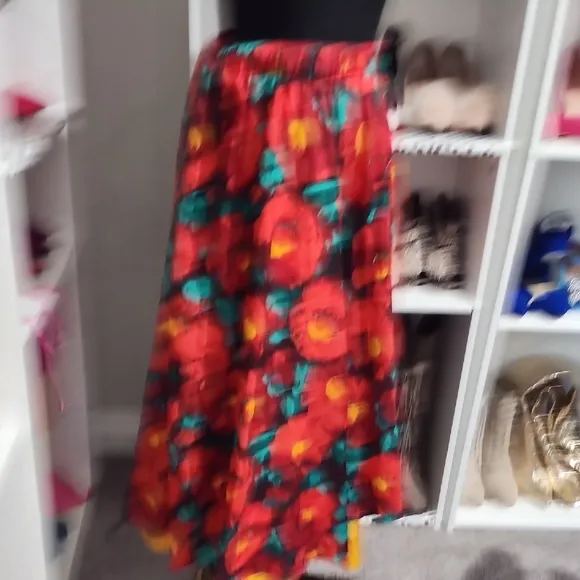 Vibrant Red and Blue A-Line Maxi Skirt for Resort Wear