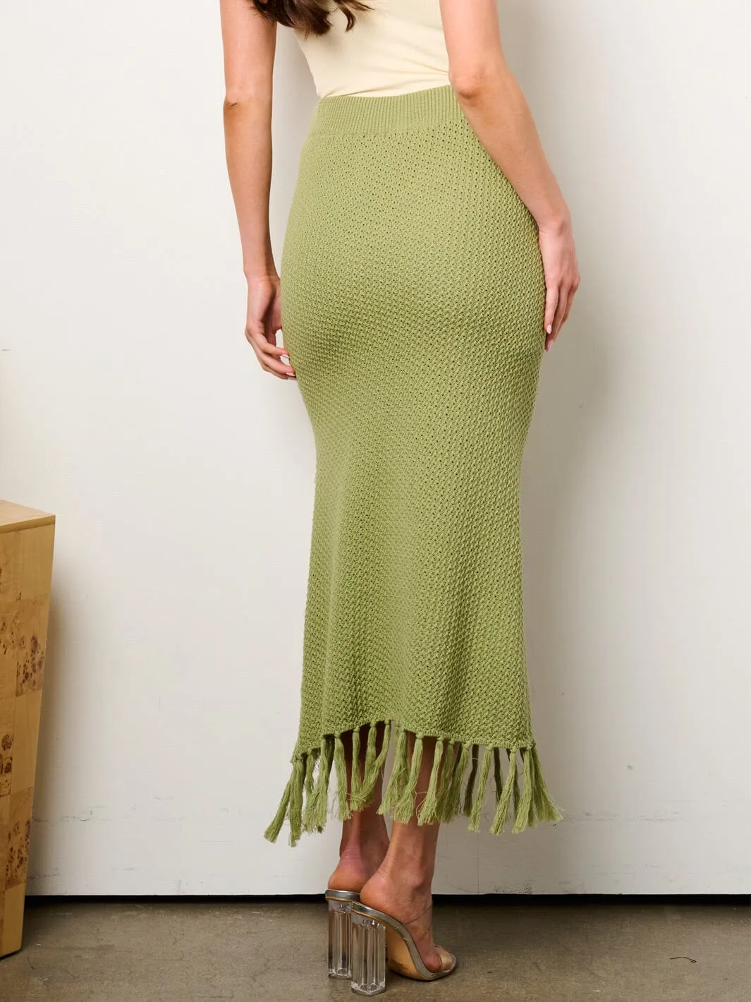 WOMEN'S ELASTIC WAIST FRONT SLIT FRINGE MAXI SKIRT